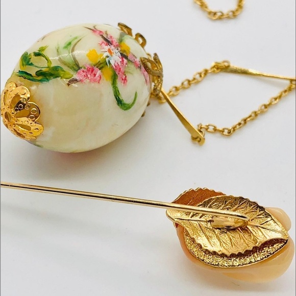 Adorable Egg Pendant & Floral Stick pin - Picture 15 of 16